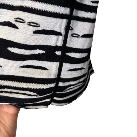 Carlisle Vintage Womens Silk/Cotton Black and White Turtleneck sz S - Picture 5 of 8